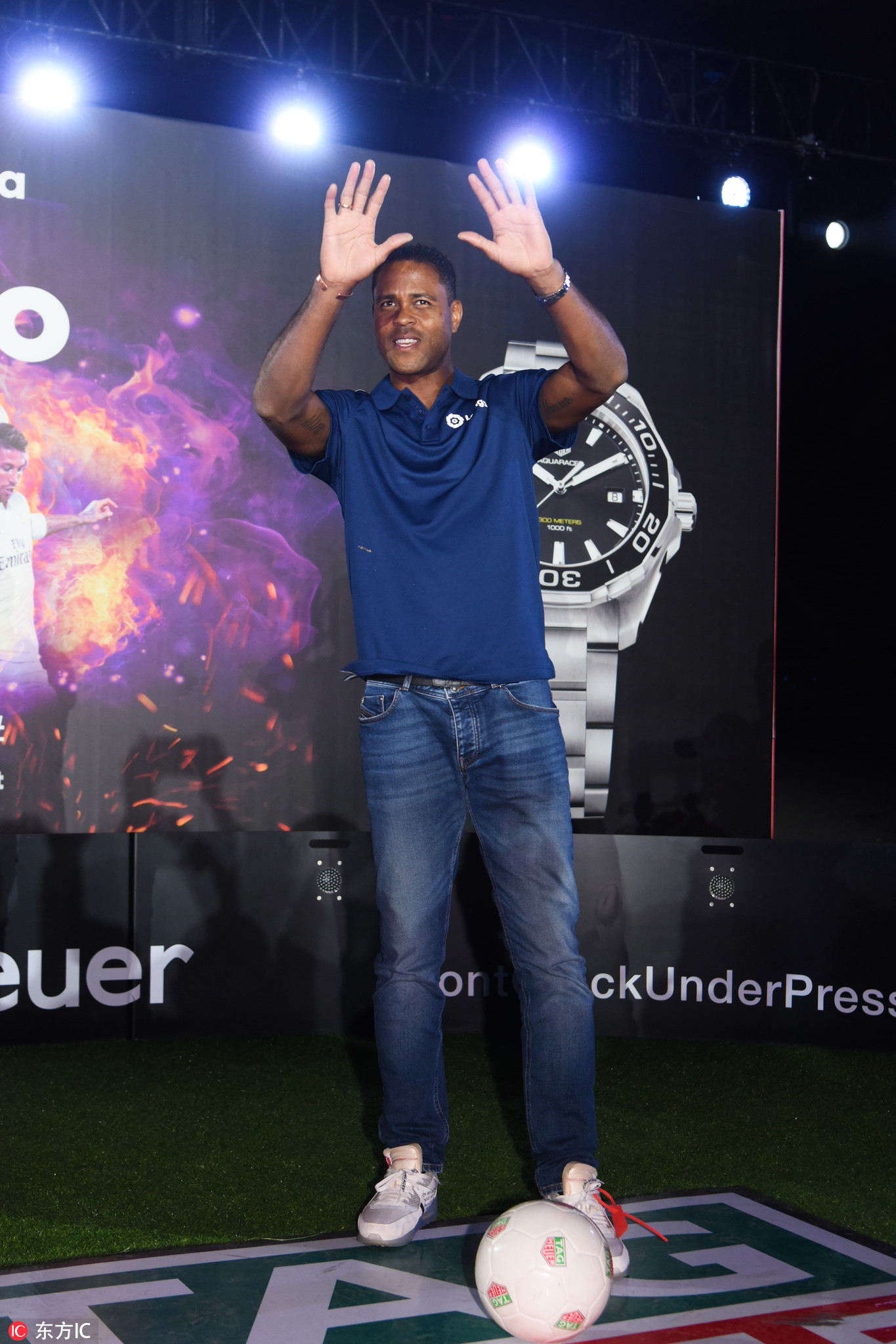 鲁伊维特、费尔南多-桑斯现身上海体验不一般的西班牙国家德比