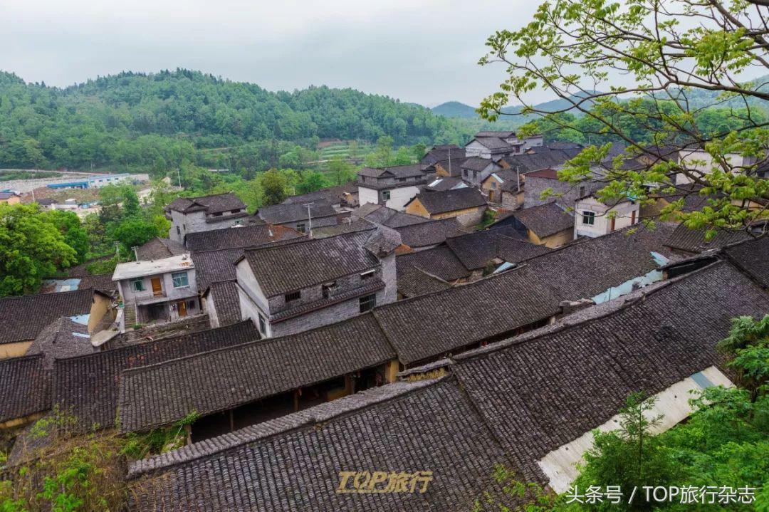 湖南悬崖上的苗寨,秘境湘西张家界