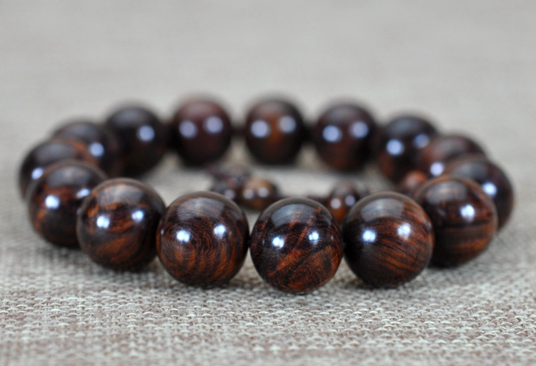 海黄极品手串,海黄手串什么样的最好