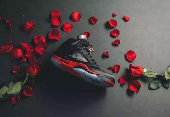 年底还有30双球鞋要买！都是狠货该咋办