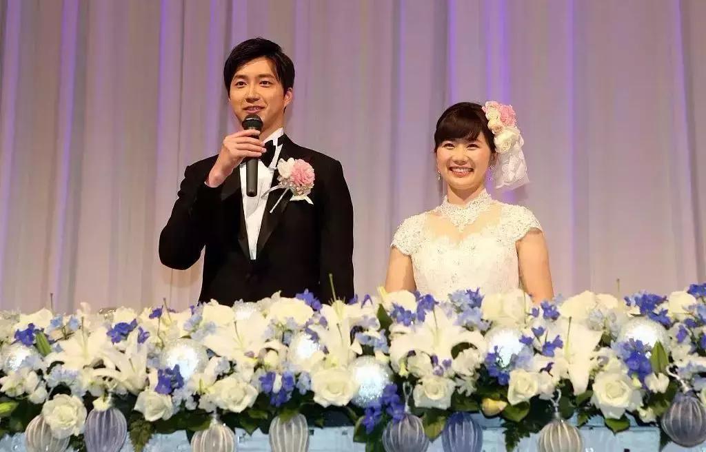 福原爱乒乓球成长经历,福原爱退役从小打球