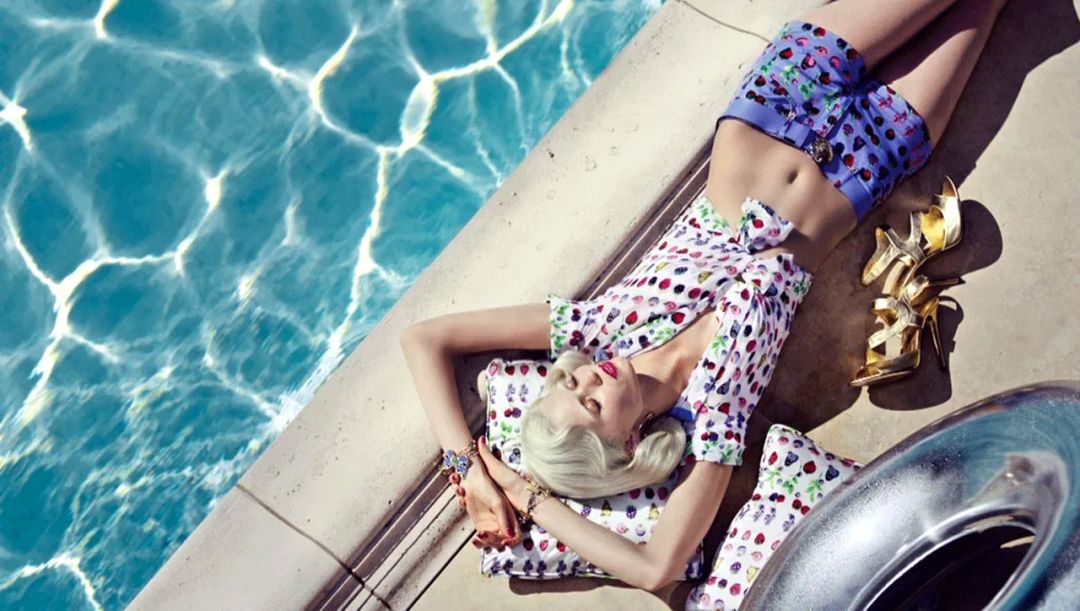 moschino联名款为什么便宜,花小钱买大牌化妆品