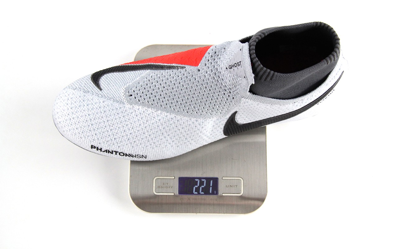 耐克暗煞phantomvsn2t,中场大师足球