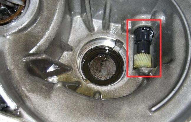 发动机清除故障后码表不转了,车子的码表不动怎么回事