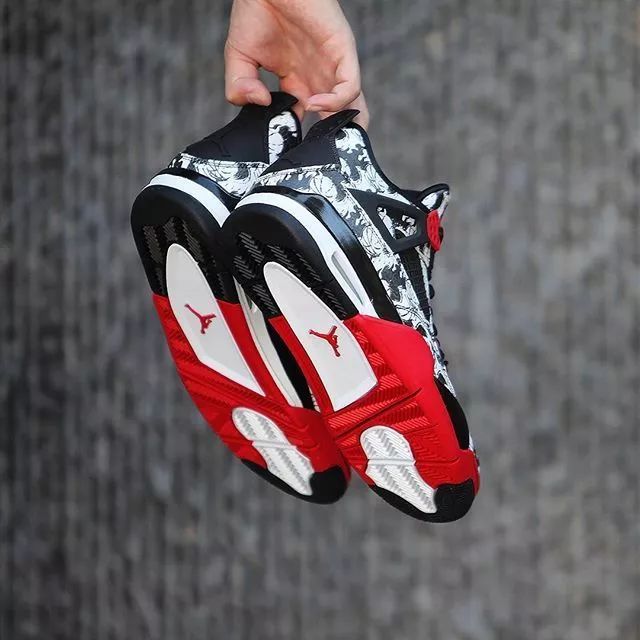 yeezy哪双最值得买 (两双yeezy新品即将发售)