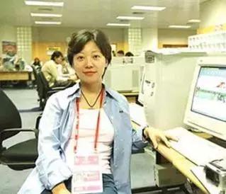 意大利美女足球记者,国内足球场边美女记者