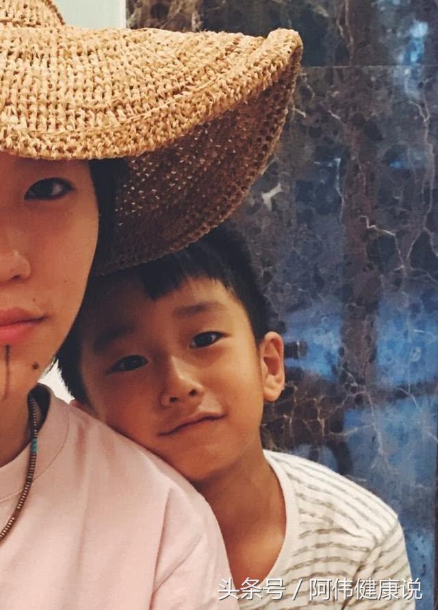 菲已入佛，唯已成仙，留童一个在人间