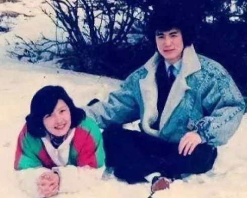 主持人李咏什么癌去世的,主持人李咏患癌去世