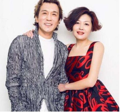 主持人李咏什么癌去世的,主持人李咏患癌去世