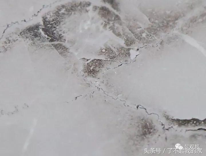 室外地面石材泛碱怎么办,石材泛碱的墙面怎么处理