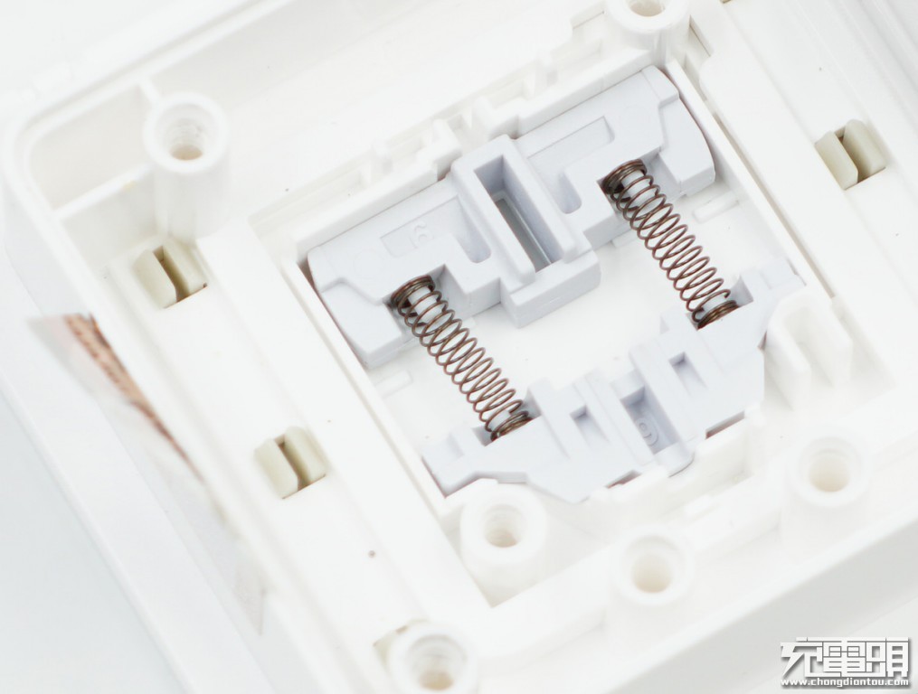 突破安全插座,突破插座使用说明