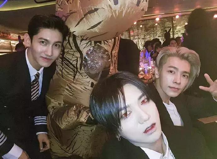 SM公司养的那群好看的蛇精病,又出来搞事情了