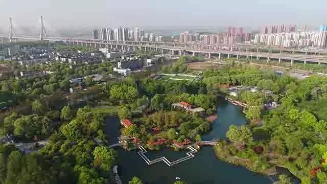 红蓝绿黑你喜欢什么色,红绿蓝清新配色