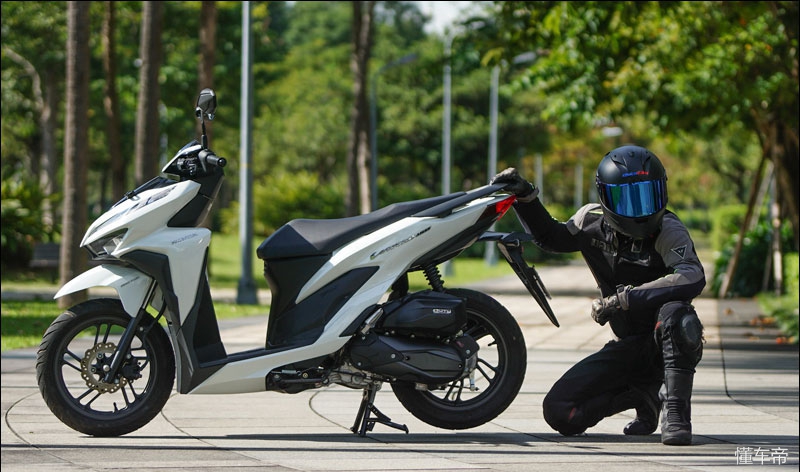 东南亚专属车型2019款本田Vario150试驾体验