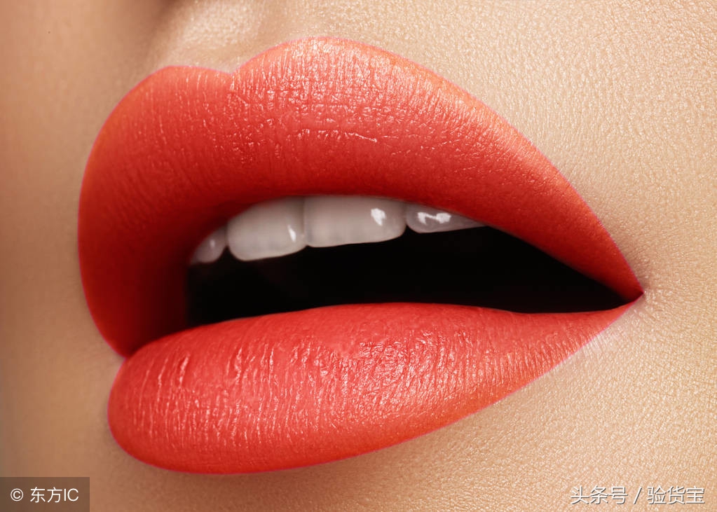 你都买哪家的口红,你买的什么颜色的口红