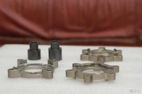 小黄蜂改装大灯,小黄蜂改短尾