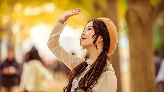 喜欢上女朋友闺蜜了怎么办,喜欢上了女朋友闺蜜怎么办