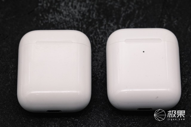 AirPods2代到手了，怎么才能让人看出来是新款？
