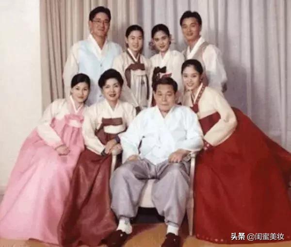 男朋友宋慧乔角色原型曝光!三星“前太子妃”?离婚牵手一线演员