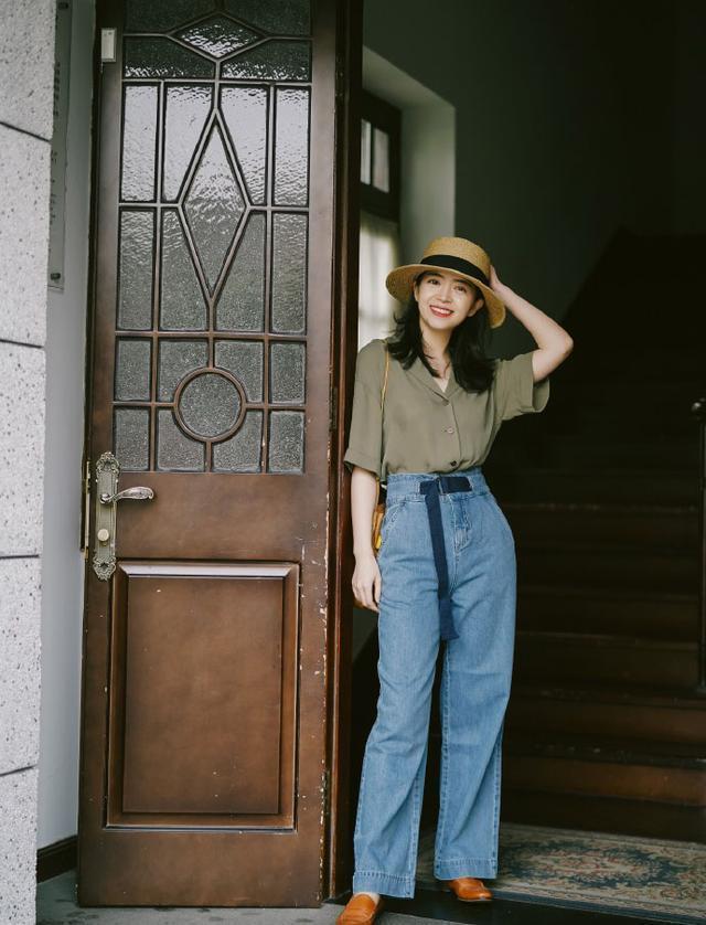 穿阔腿裤怎么搭上衣？看三木的穿搭示范，时尚又高级