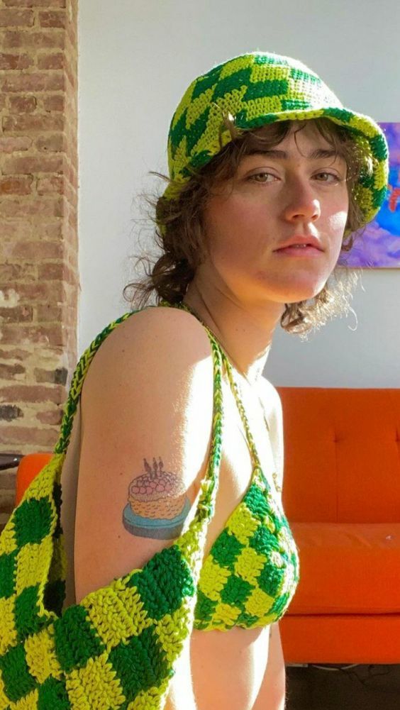 美21岁第二千金签约当模特，惊艳继母就职礼，豪放似麦当娜女儿