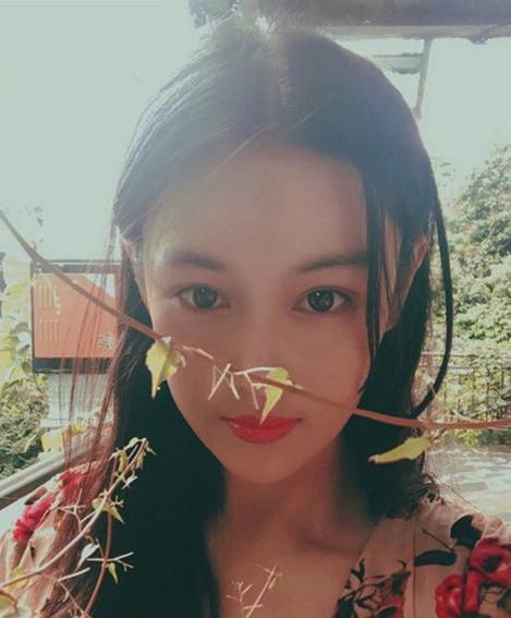 如何看待张馨予找代购被骗一事,张馨予微信代购被骗后续