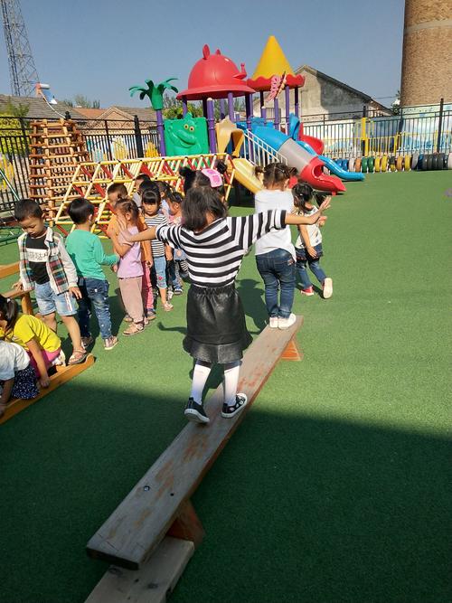 儿童健康锻炼方法,幼儿平衡训练1-3岁