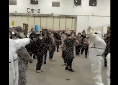 最新战疫感悟,战疫的50个瞬间