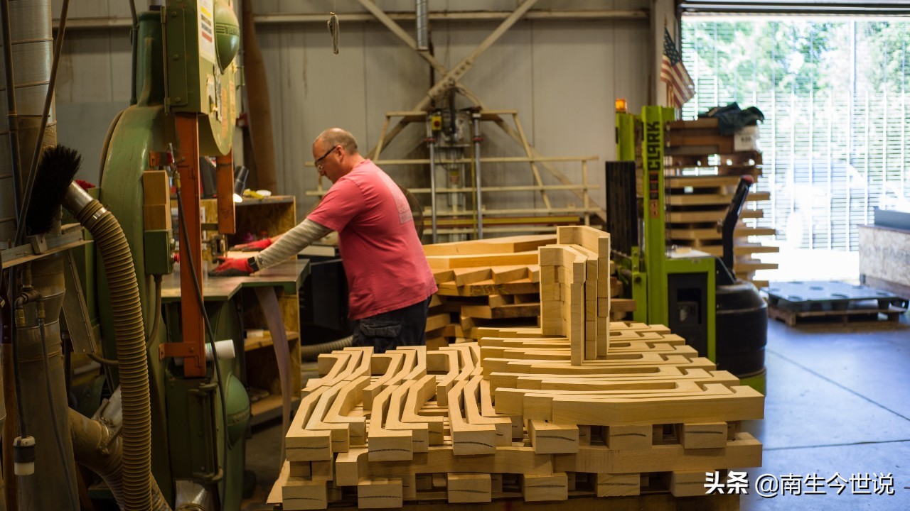 美国平均月收入中位数,美国2022平均月工资中位数