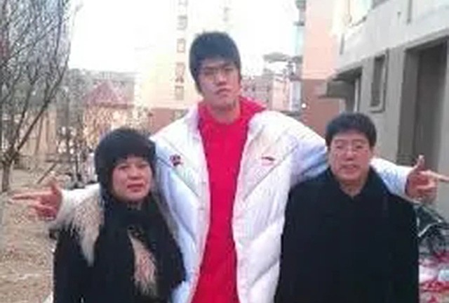 姚明郭士强完整视频,郭士强去世