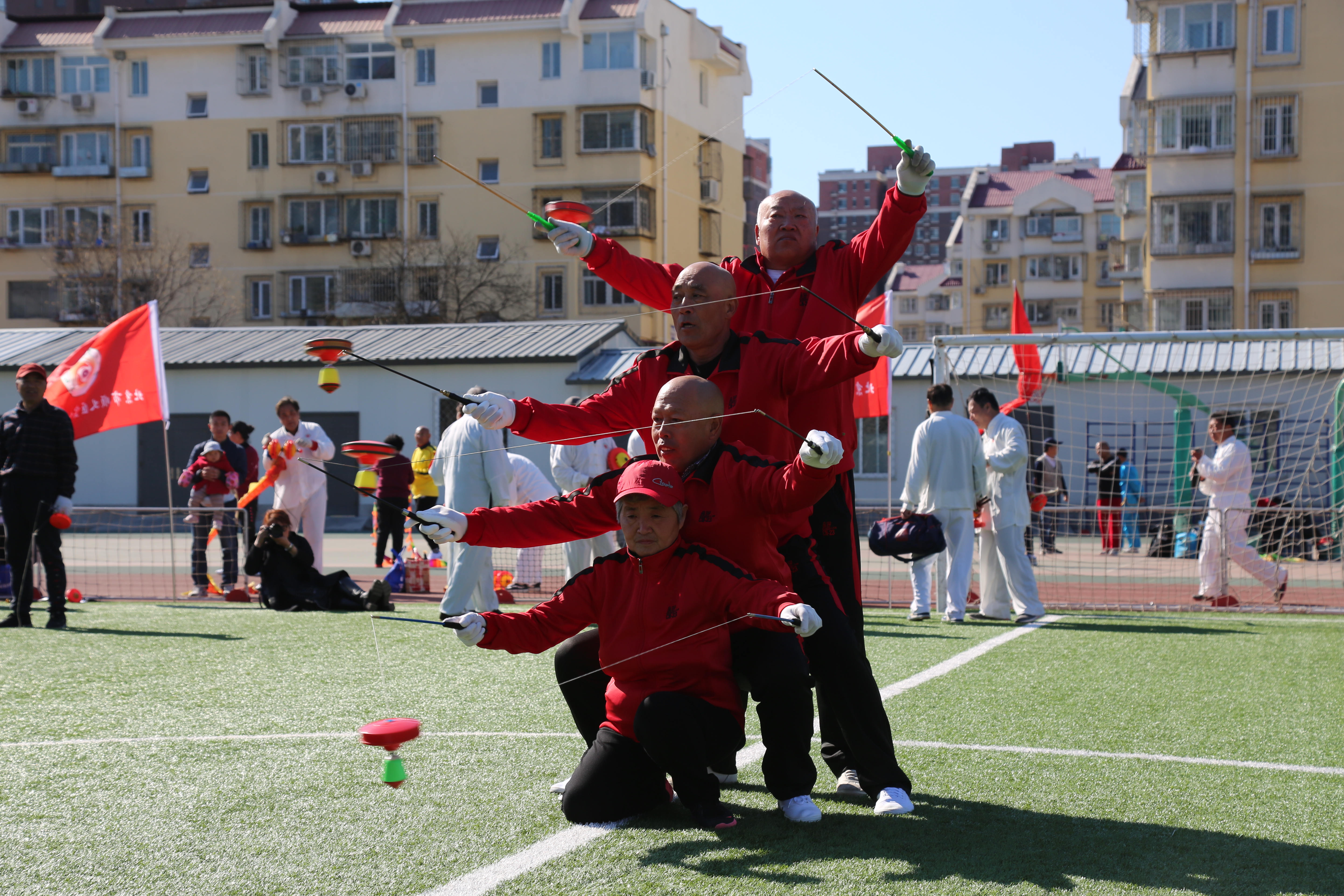顺义区举办京津冀户外运动嘉年华顺义区空竹交流展示赛
