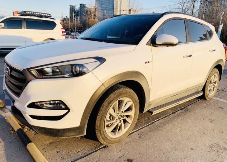 致敬一代经典老途胜！情怀不容置疑，感受暖阳下的第三代途胜