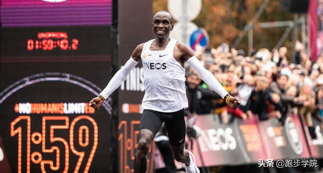 首马成绩4小时49分，他凭什么被耐克签约