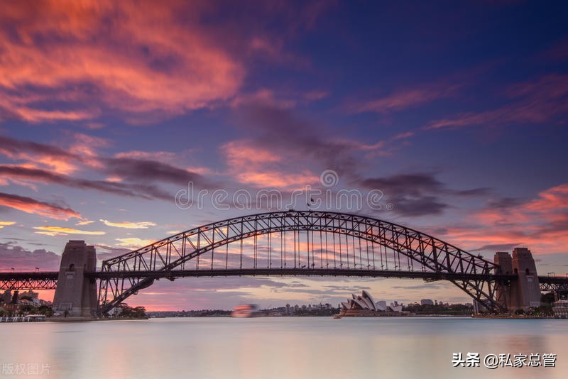 即使生活撂倒了你也不能认怂,不认怂生活就没法撂倒你