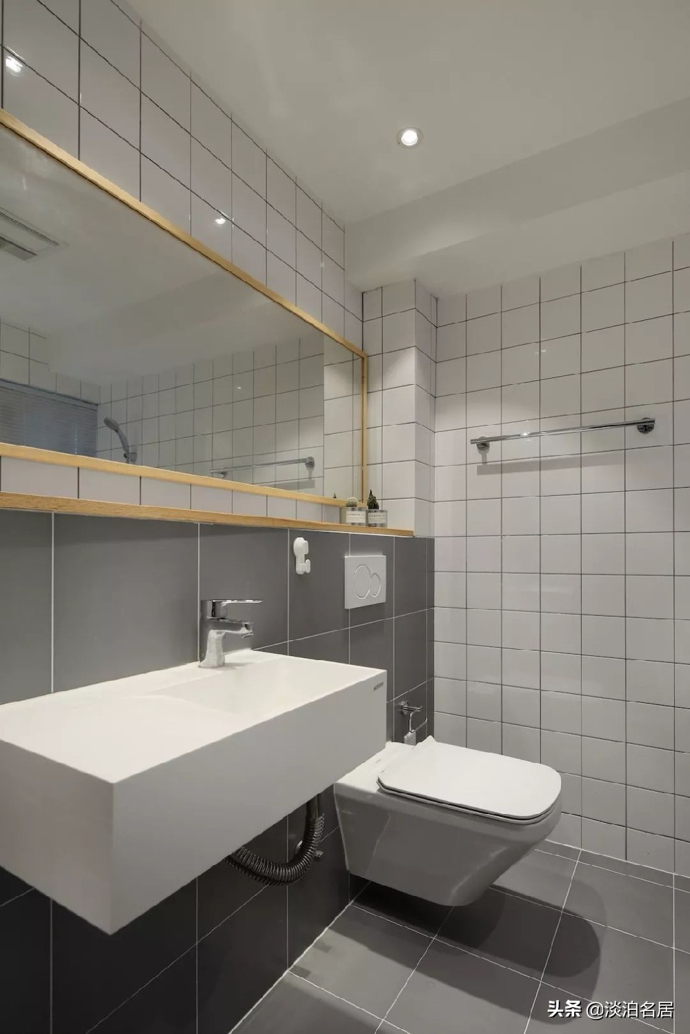 卫生间安装壁挂马桶不做传统马桶,卫生间马桶去污渍的神器