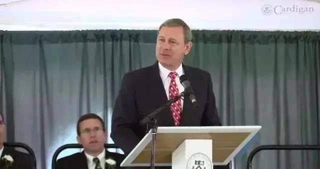 美国高校毕业典礼励志演讲,美国大学毕业典礼反鸡汤