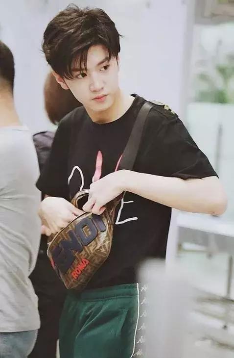 为直男正名,今天推荐几款男生包