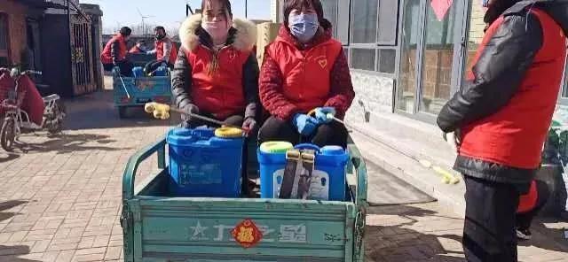 防控疫情爱心捐款新闻报道,致敬抗疫一线志愿者们