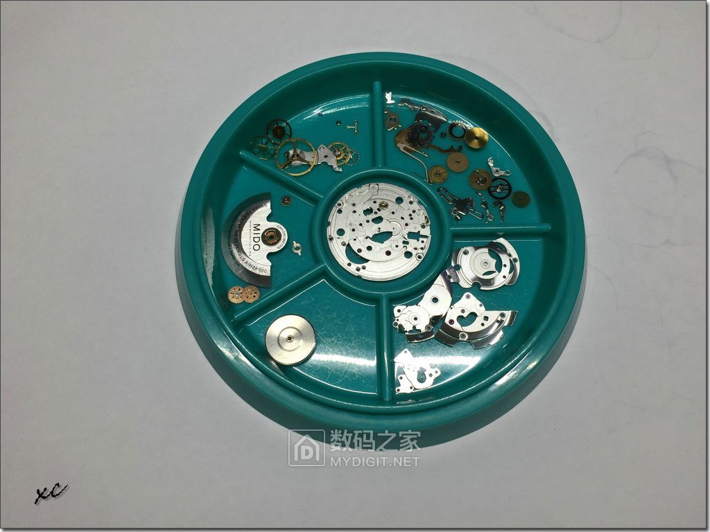 美度贝伦赛丽m8690真假对比图,美度贝伦赛丽m8690哪年上市的