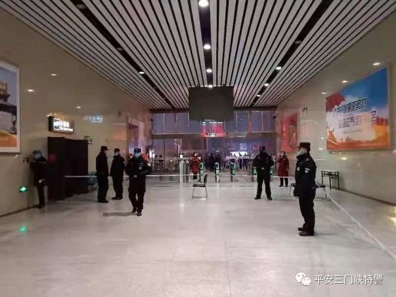 警察忙到一个月不回家,警察都不回家吗