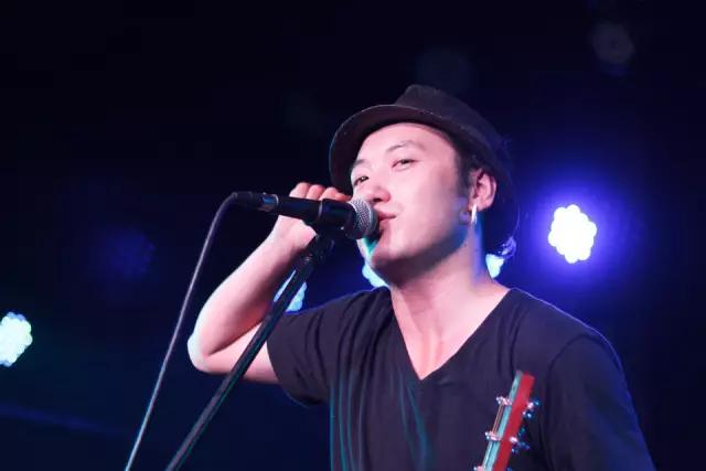 每当丢火车的音乐响起，我都会从浮躁中醒来。