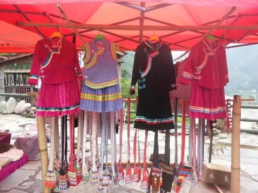 贡山到福贡几个小时,福贡到贡山有班车吗