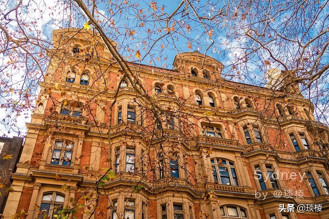 皮尔·卡丹认可的“全球最美购物中心”，拥有一座南半球最大吊钟