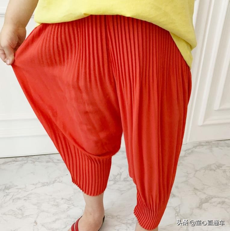 韩国童装潮童穿搭背带裤子,春季时尚童装长裤