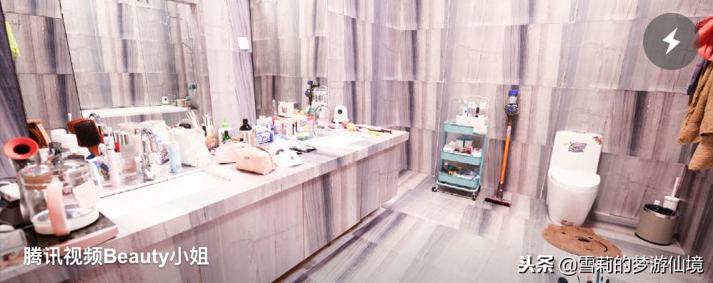 不知如何护唇，快来看看拥有“初恋颜”的“八王妃”梁洁的秘籍吧