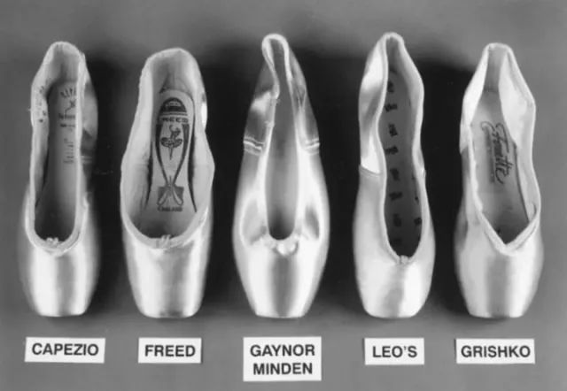 芭蕾脚背有多可怕,练芭蕾对足弓会受影响吗