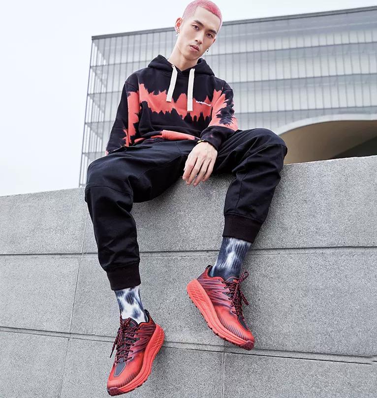 hoka飞速羚羊5和挑战者6区别,Hoka飞速羚羊5代越野跑鞋