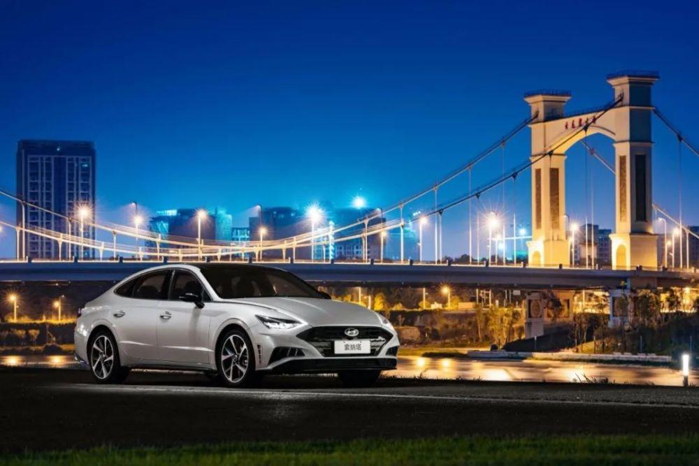 现代第十代索纳塔底盘,第十代现代索纳塔测评