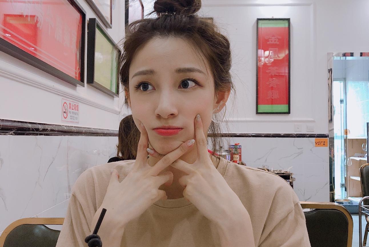 央视新晋美女主持，刷新央视美女主持颜值，比董卿李思思还要漂亮