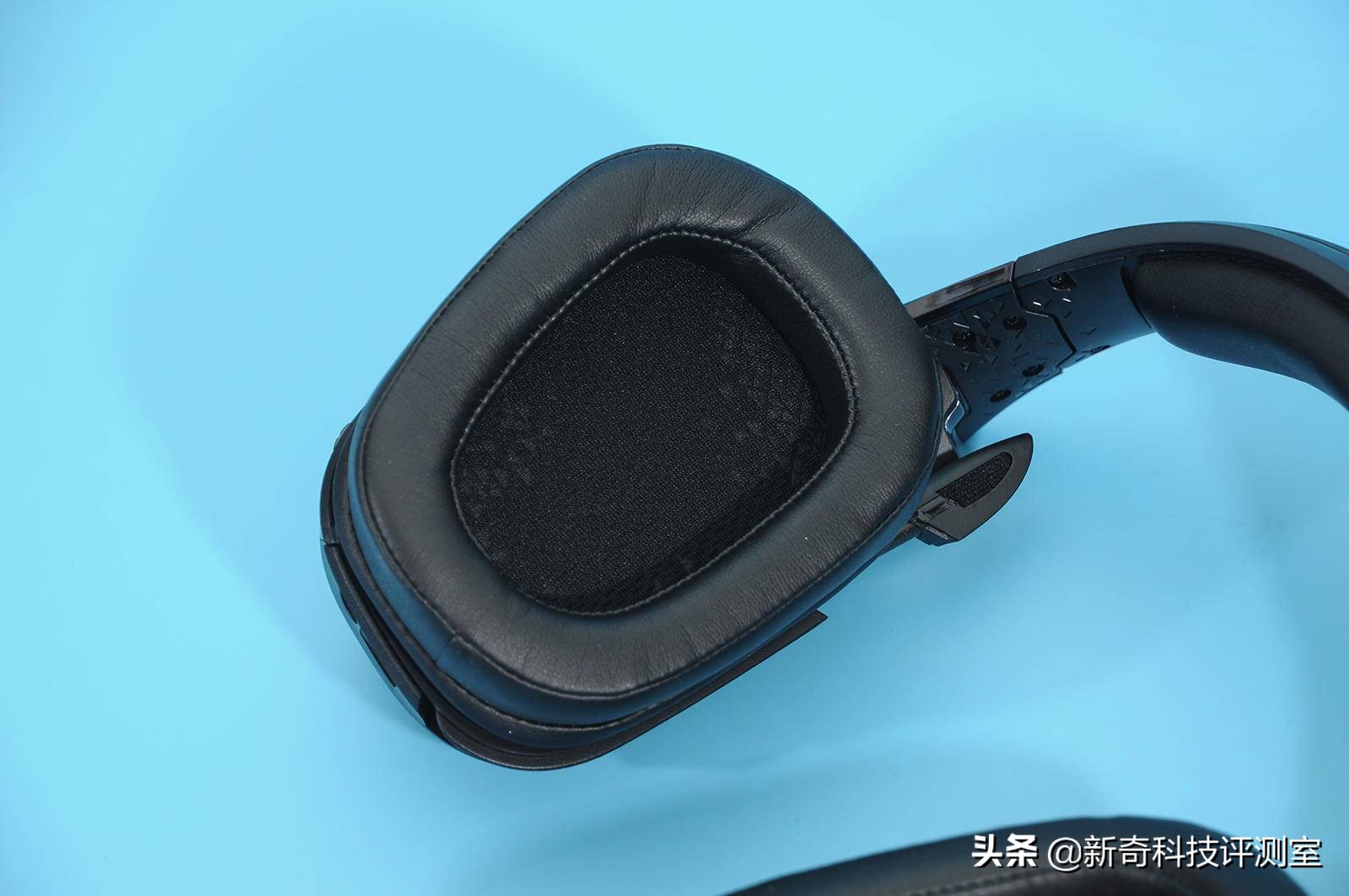 DTSHeadphone:X值得吹一波！罗技G933s耳机评测